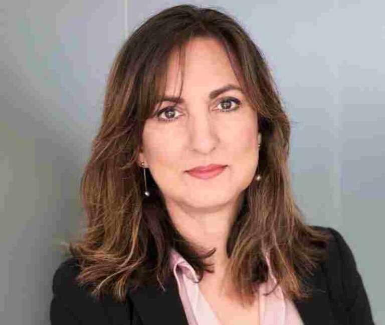 Portrait of Ros Astengo
